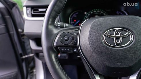 Toyota RAV4 2020 - фото 14
