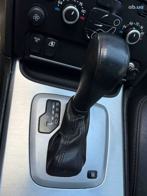 Volvo XC90 2012 - фото 26
