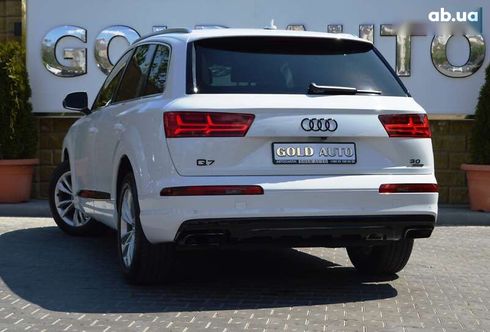 Audi Q7 2016 - фото 12