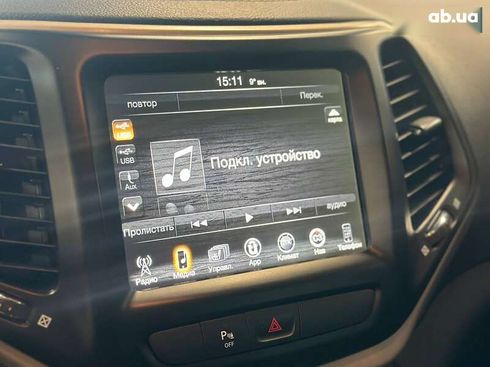 Jeep Cherokee 2016 - фото 19