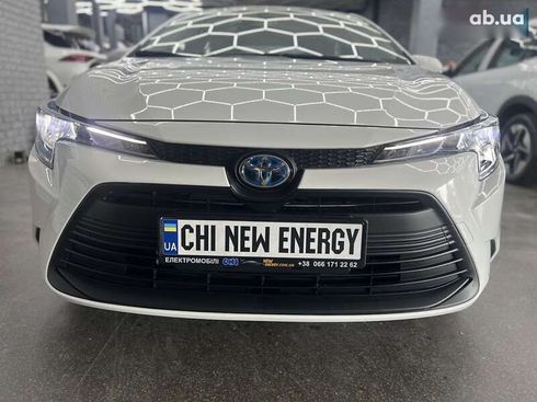 Toyota Corolla 2024 - фото 3