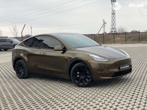 Tesla Model Y 2021 - фото 22