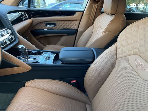 Bentley Bentayga 2024 - фото 29