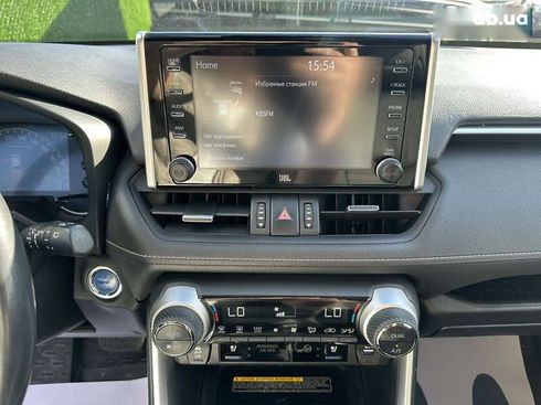Toyota RAV4 2020 - фото 20