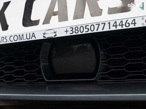 BMW 5 серия 2017 - фото 9