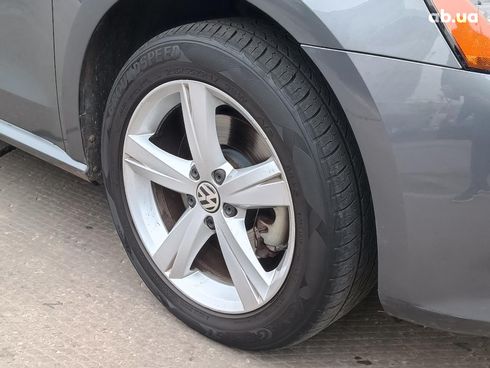 Volkswagen Passat 2014 серый - фото 7