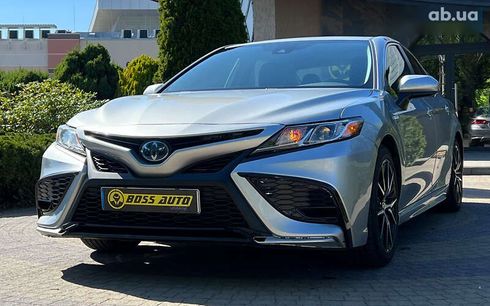 Toyota Camry 2021 - фото 3