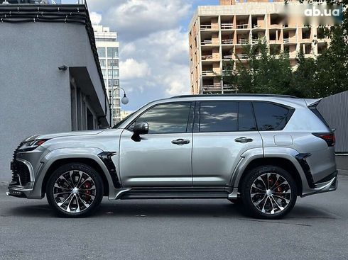 Lexus LX 2022 - фото 22