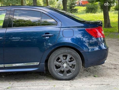 Suzuki Kizashi 2011 синий - фото 17