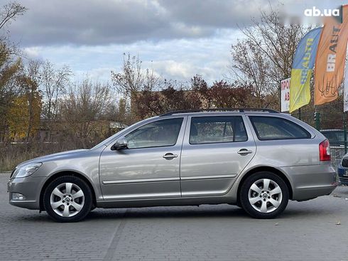 Skoda Octavia 2009 - фото 12