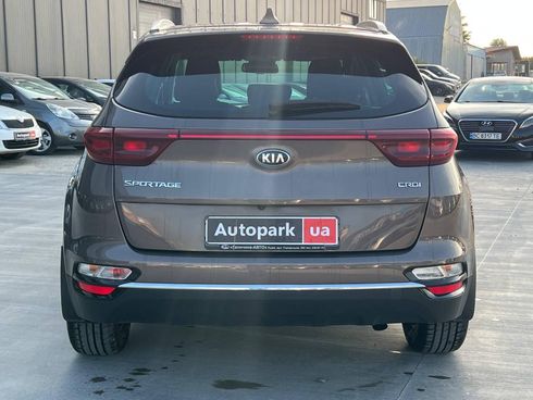Kia Sportage 2018 коричневый - фото 8