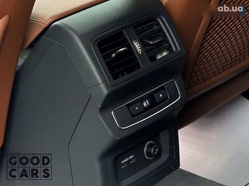 Audi Q5 2021 - фото 24