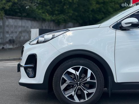 Kia Sportage 2018 белый - фото 4