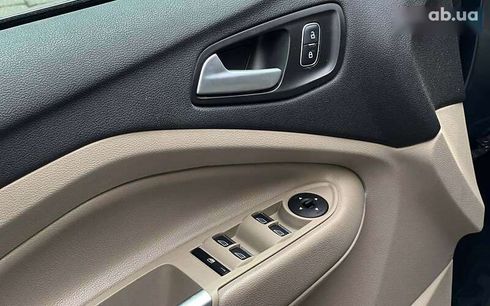Ford Escape 2018 - фото 10