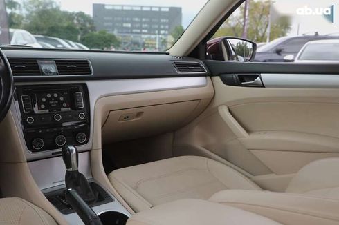 Volkswagen Passat 2013 - фото 13