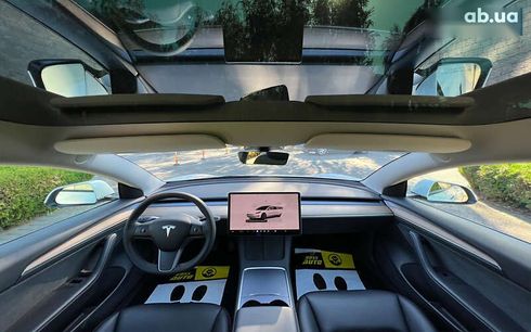 Tesla Model 3 2022 - фото 12