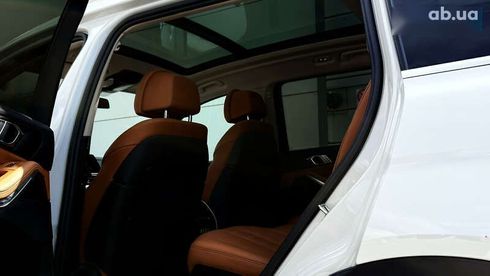 BMW X7 2021 - фото 16