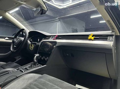Volkswagen Passat 2018 - фото 9