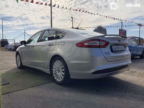 Ford Fusion 2013 - фото 9