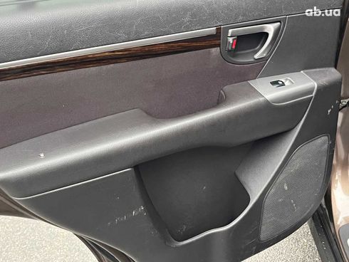 Hyundai Santa Fe 2012 коричневый - фото 28