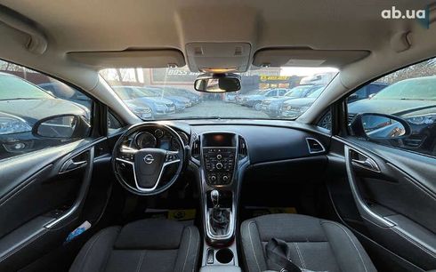 Opel Astra 2013 - фото 21