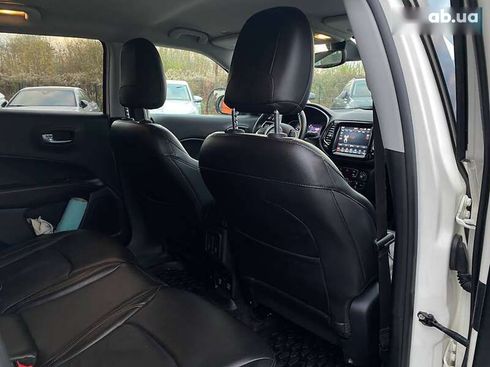 Jeep Compass 2018 - фото 26