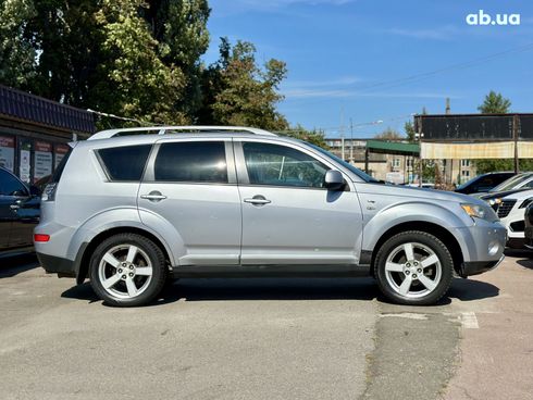 Mitsubishi Outlander XL 2008 серый - фото 6