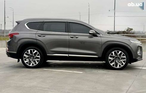 Hyundai Santa Fe 2019 - фото 9