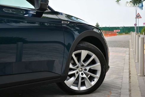 Skoda Superb 2022 - фото 12