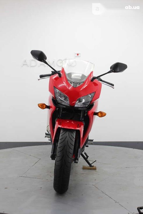 Honda CBR 400R 2013 - фото 7