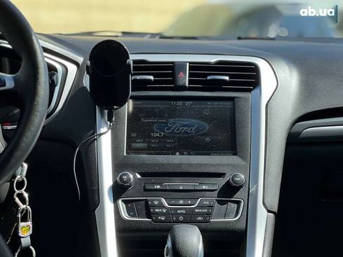 Ford Fusion 2015 - фото 12