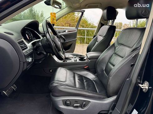 Volkswagen Touareg 2015 - фото 22