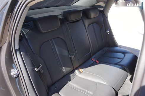 Audi A6 2011 - фото 28