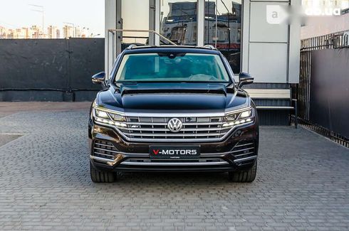 Volkswagen Touareg 2018 - фото 5