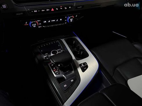 Audi Q7 2018 - фото 15