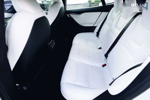 Tesla Model S 2020 - фото 15