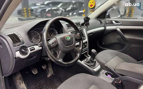 Skoda Octavia 2011 - фото 8