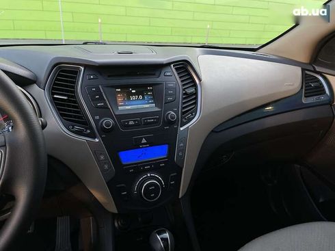 Hyundai Santa Fe 2013 - фото 25