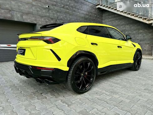 Lamborghini Urus 2020 - фото 25