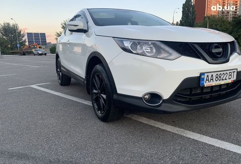 Nissan Qashqai 2017 белый - фото 8