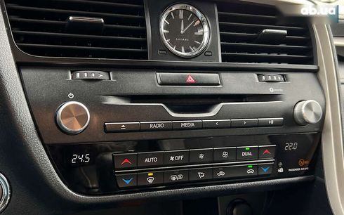 Lexus RX 2018 - фото 16