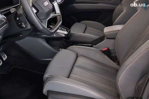 Audi Q4 e-tron 2023 - фото 8