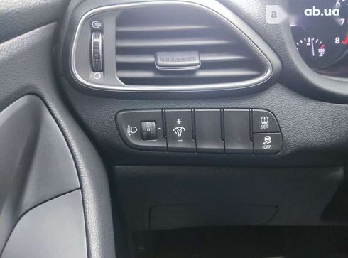 Hyundai i30 2019 - фото 16