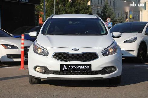 Kia Cee'd 2013 - фото 2
