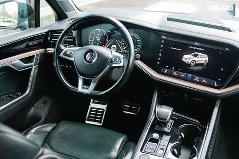 Volkswagen Touareg 2019 - фото 11