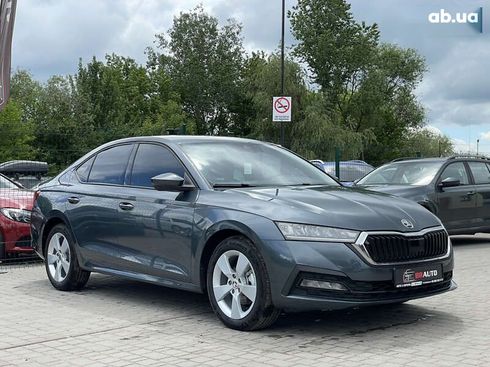 Skoda Octavia 2020 - фото 10