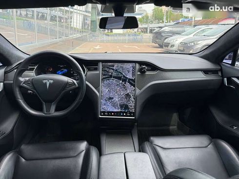 Tesla Model S 2018 - фото 10