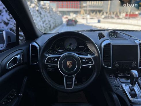 Porsche Cayenne 2016 - фото 14