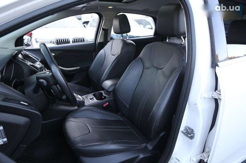 Ford Focus 2011 - фото 8