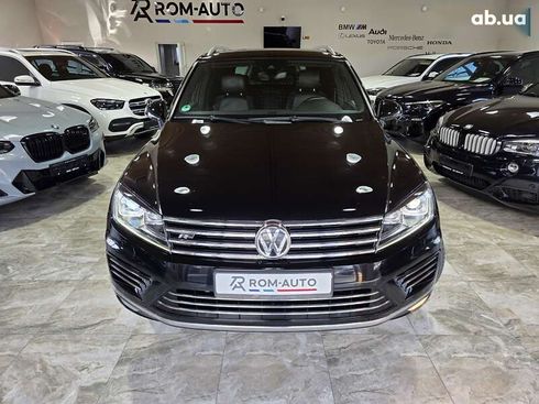 Volkswagen Touareg 2017 - фото 28